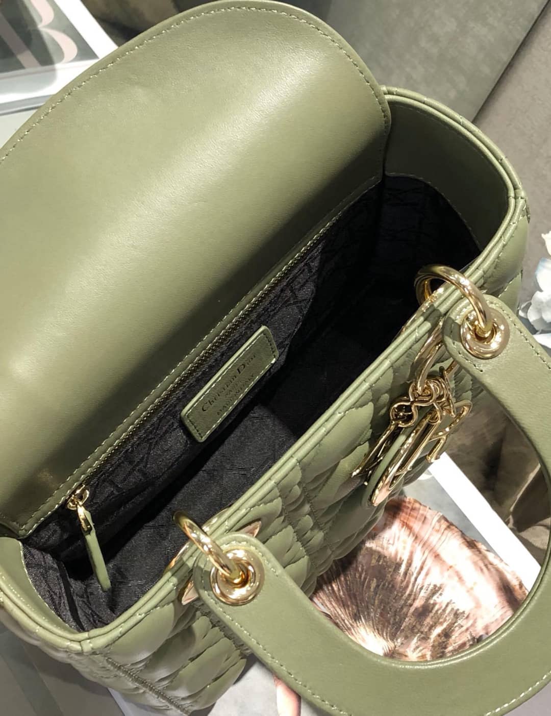 Chr1st1an D10r Lady D10r 20CM Replica Bag