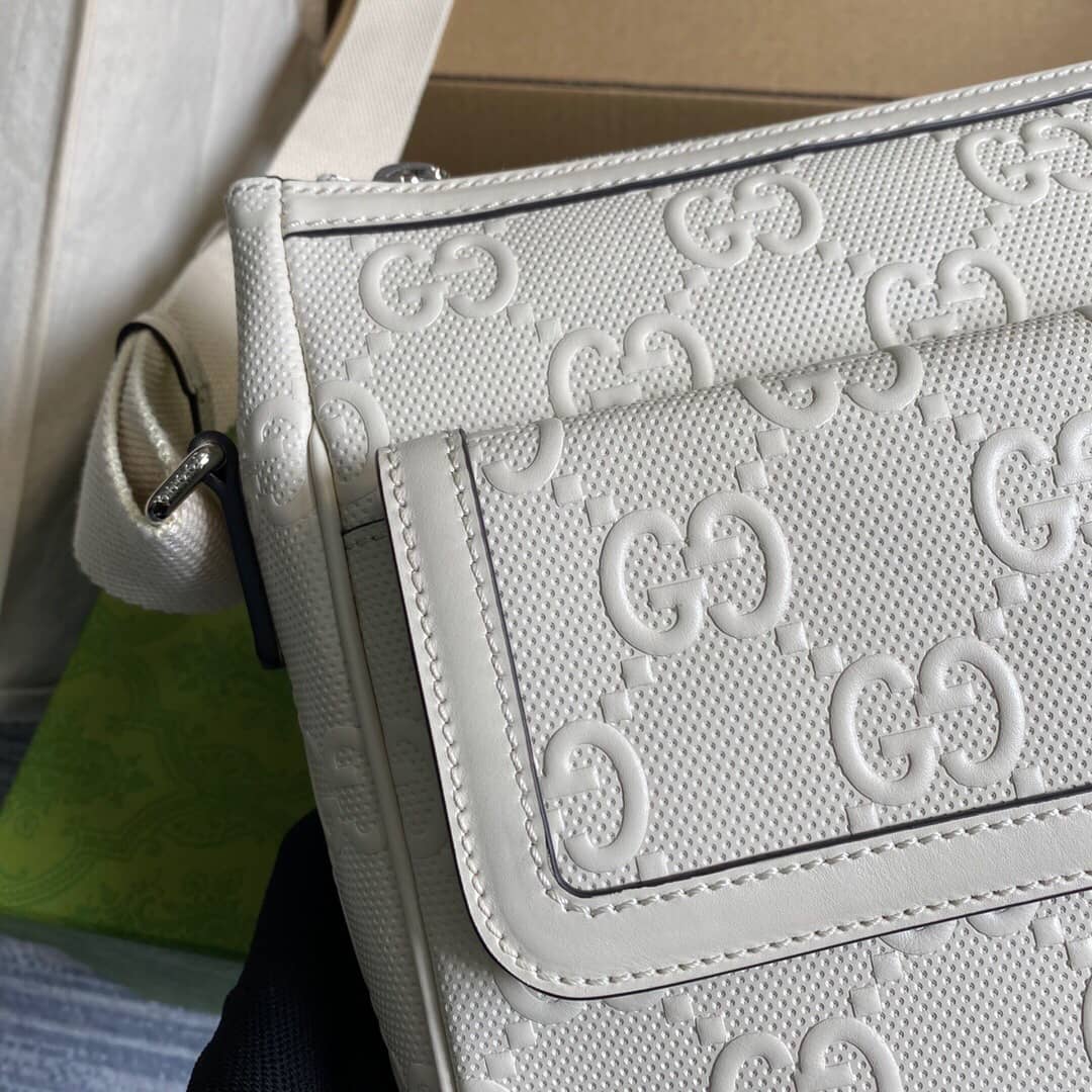 Gvc*1 GG Embossed Messenger Bag Replica 658565