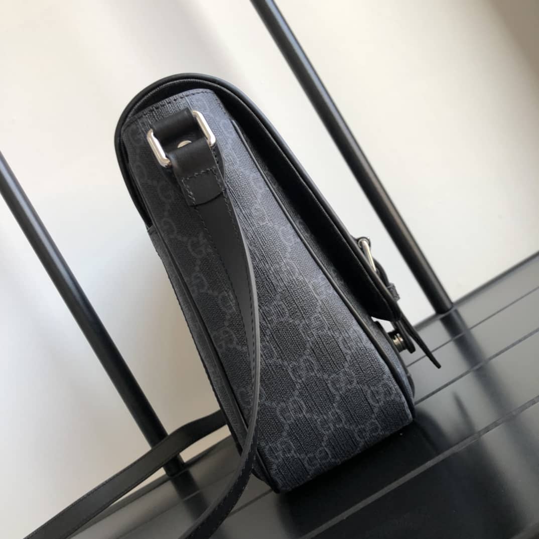 Gvc*1 GG Svp*me Canvas Messenger Bag Replica Black 658542