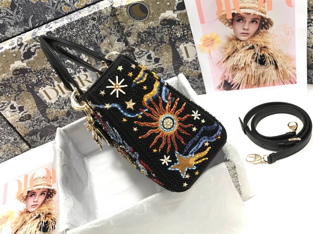 Chr1st1an D10r Lady D10r 24CM Replica Bag