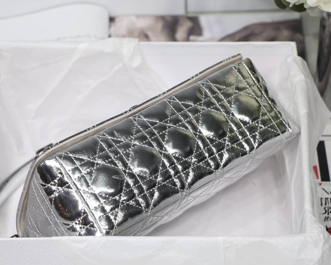 Chr1st1an D10r Caro Replica Bag