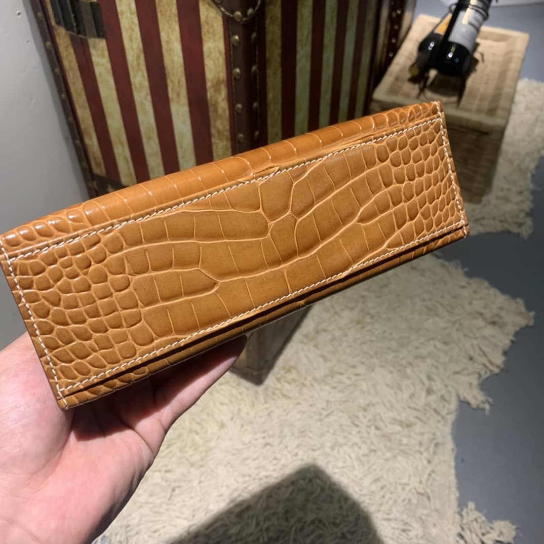 H**me5 Kelly Replica Pochette