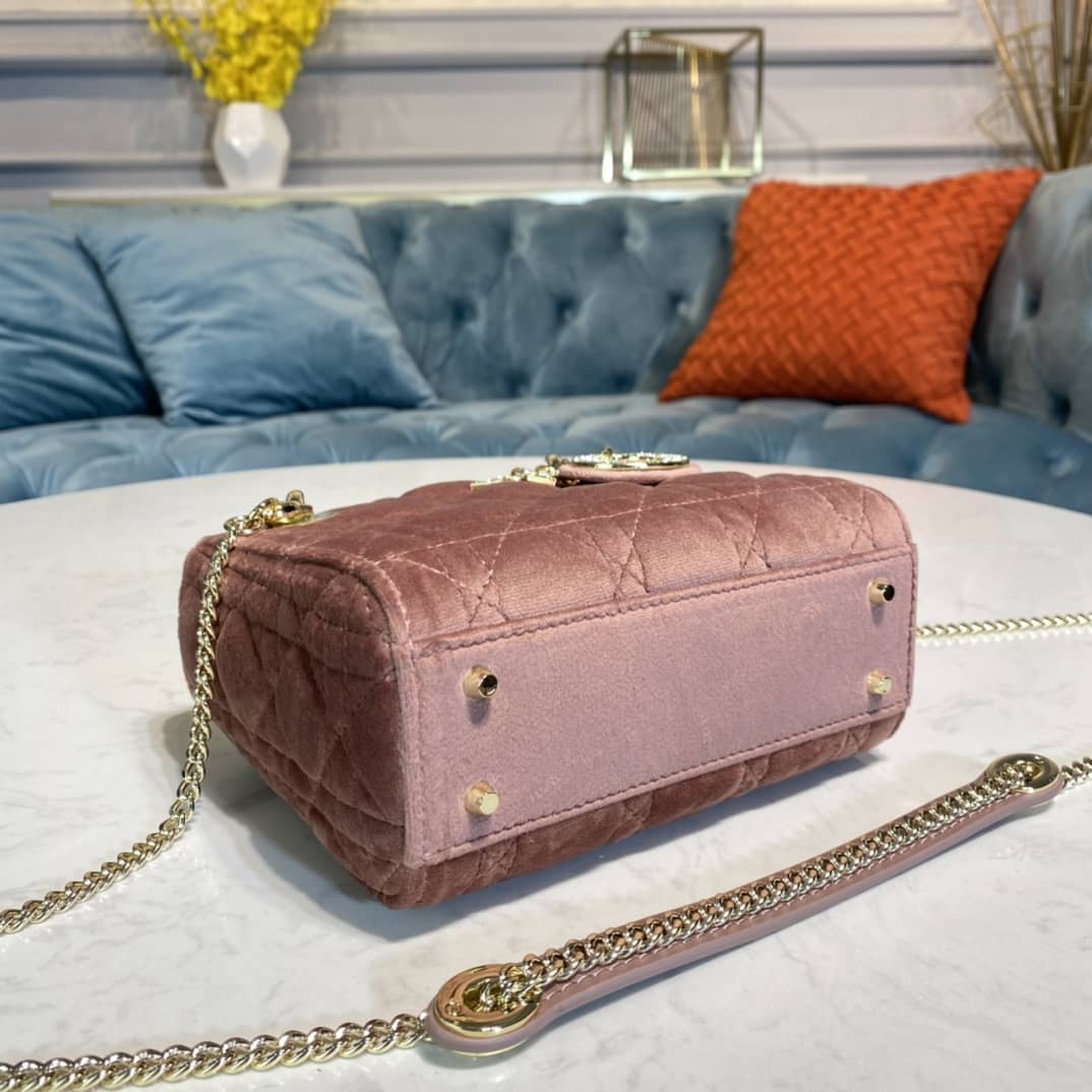 Chr1st1an D10r Lady 17CM Replica Bag