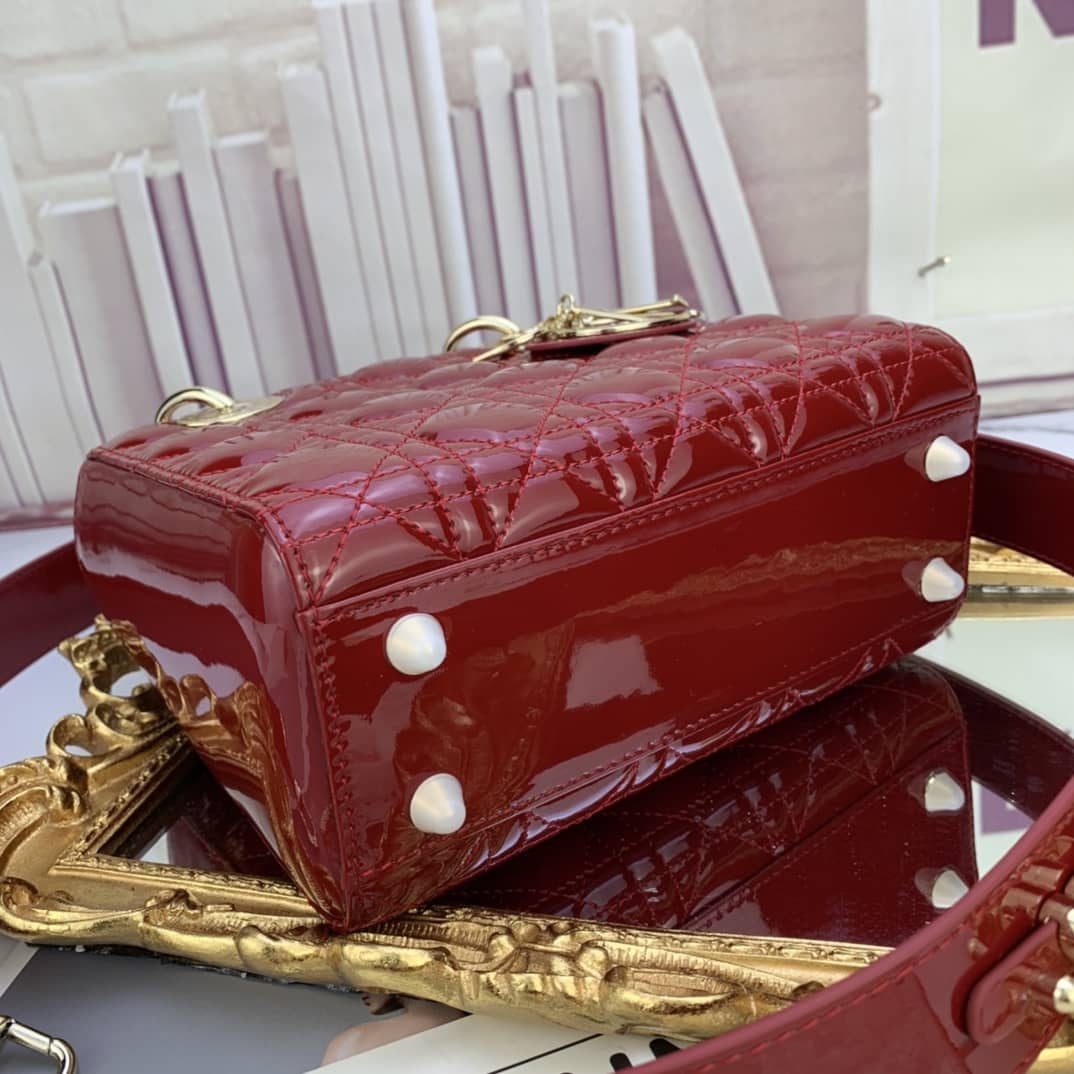 Chr1st1an D10r Lady D10r 20CM Replica Bag