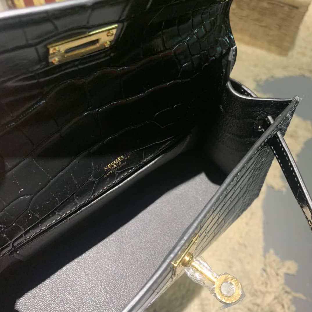 H**me5 Kelly Replica Pochette