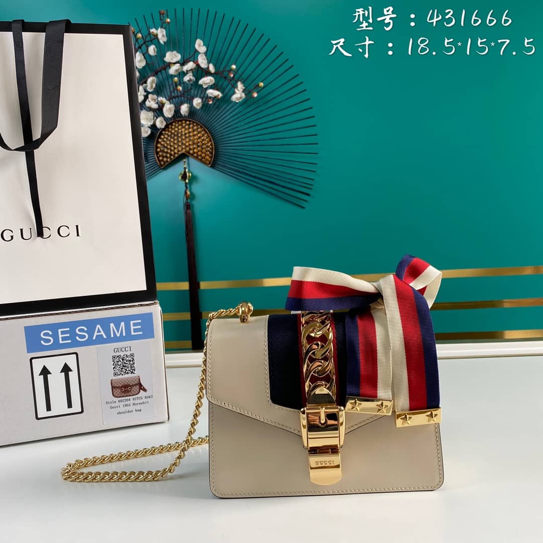 Gvc*1 Sylvie Mini Chain Shoulder Bag Replica 431666