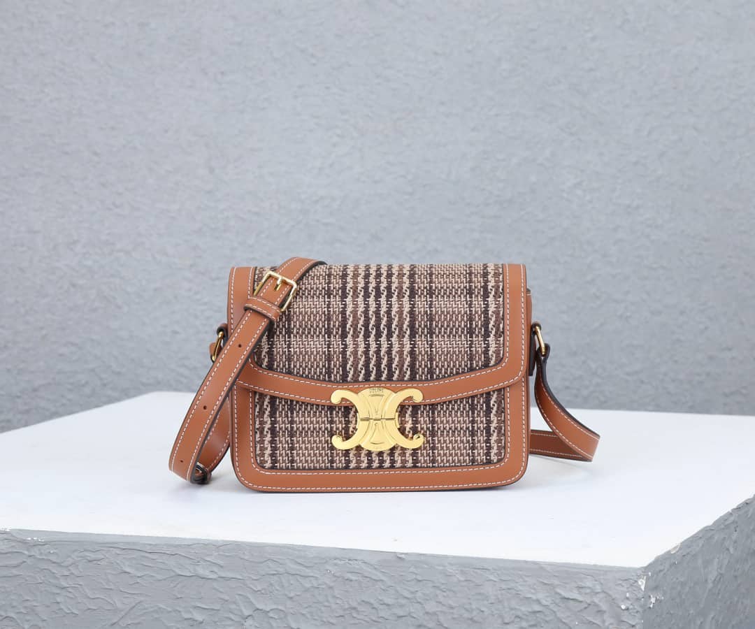 Ce1i*e Bag Dupe Triomphe Teen 18.5cm