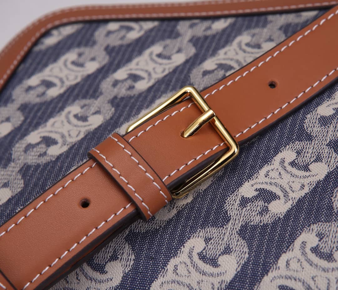 Ce1i*e Bag Dupe Triomphe Teen 22cm