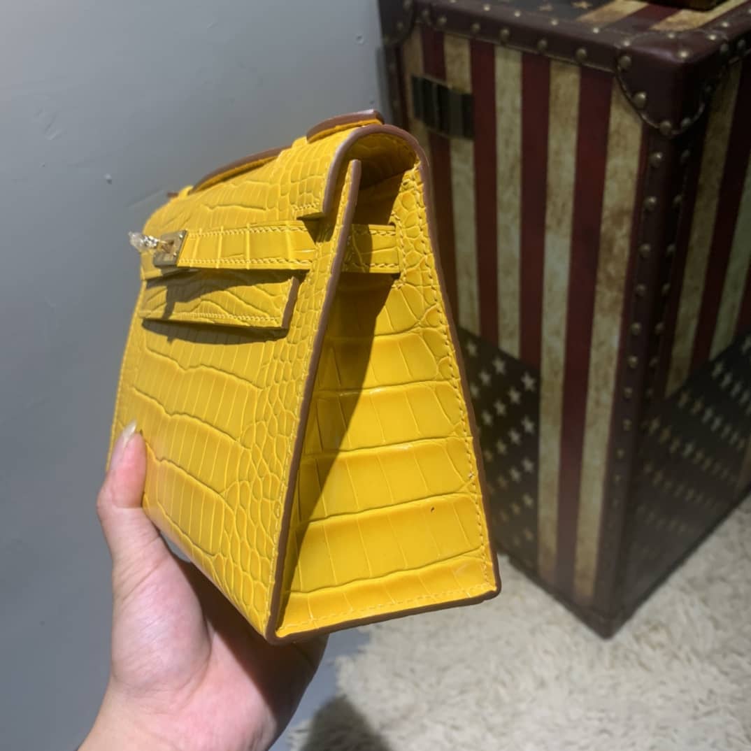 H**me5 Kelly Replica Pochette