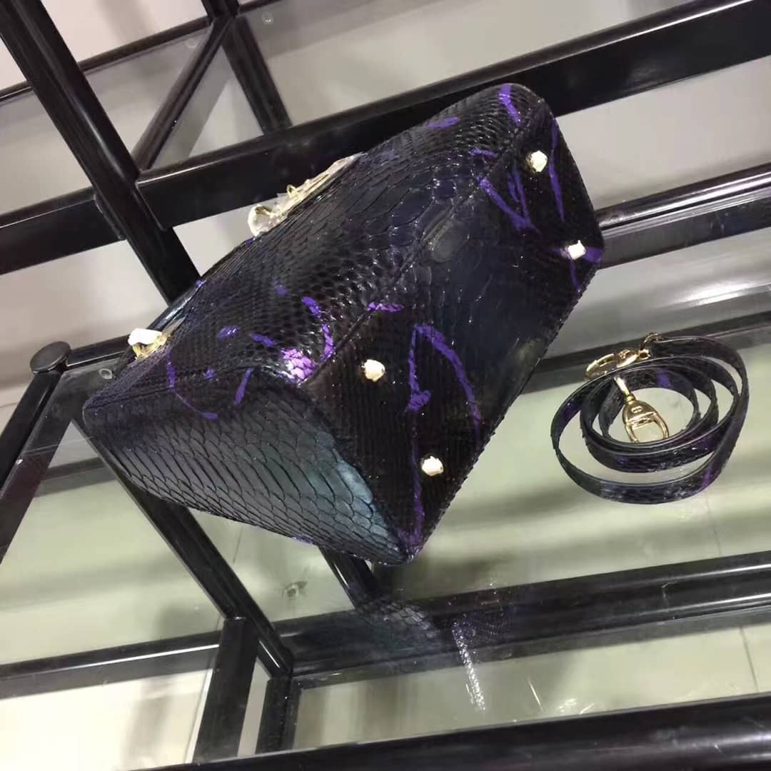 Chr1st1an D10r Lady D10r 24CM Replica Bag