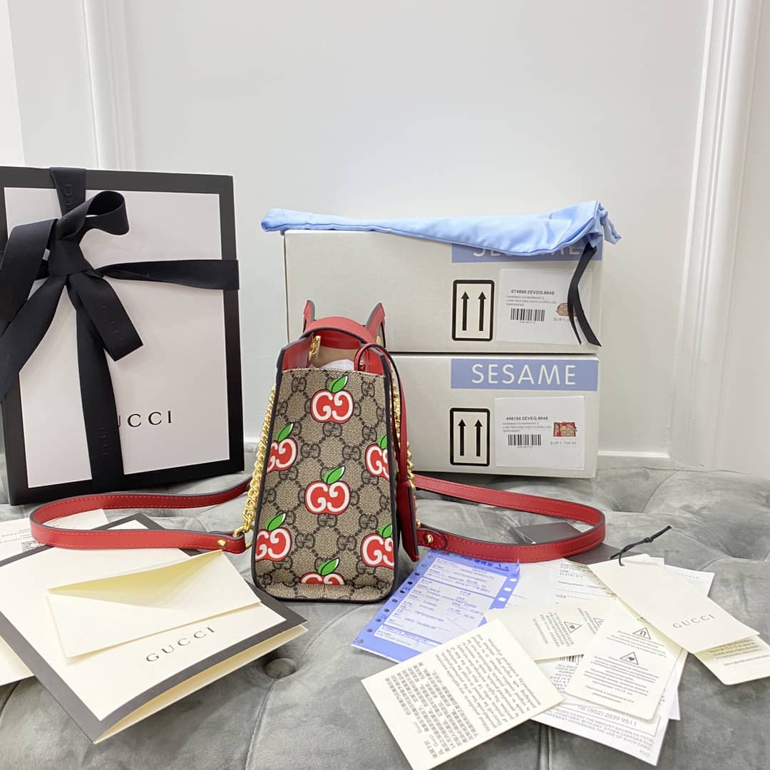 Gvc*1 Padlock Small GG Svp*me Canvas Shoulder Bag Replica Red 498156