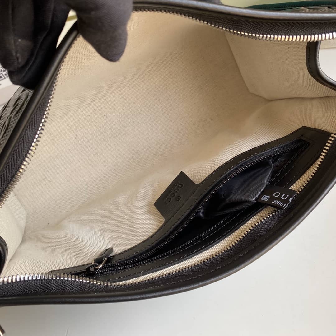 Gvc*1 GG Embossed Cosmetic Case Replica 625568