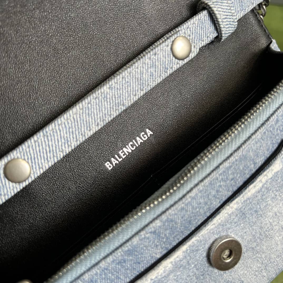 Gvc*1 × Ba1en*iaga Denim Shoulder Crossbody Bag 656050 Replica