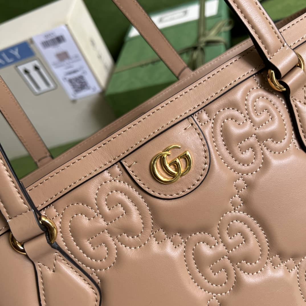 Gvc*1 GG Matelassé Leather Medium Tote Bag 631685 Replica