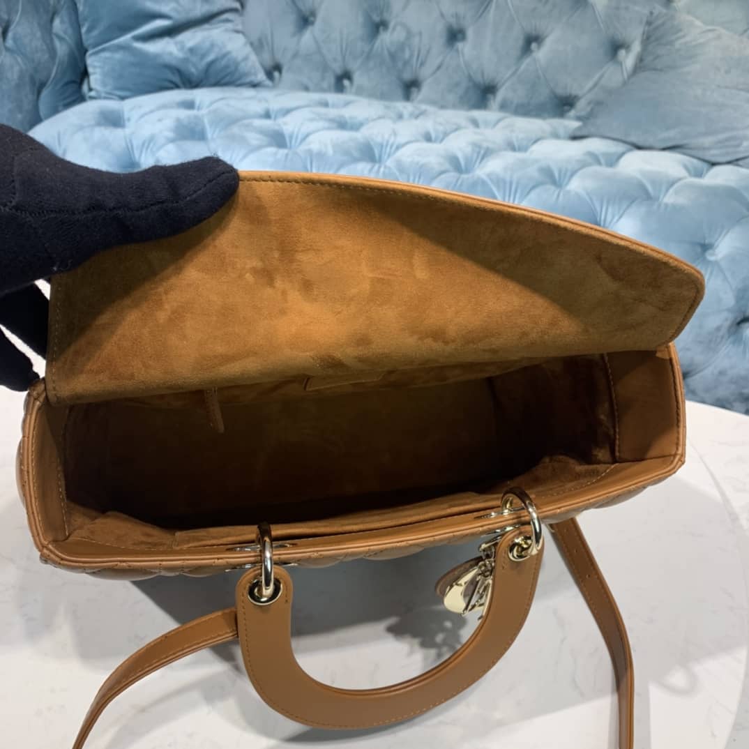 Chr1st1an D10r Lady D10r 32CM Replica Bag