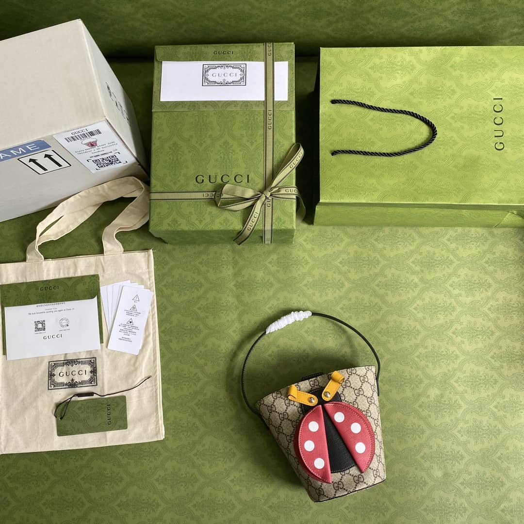 Gvc*1 GG Children Ladybug Svp*me Canvas Bucket Bag Replica 666277