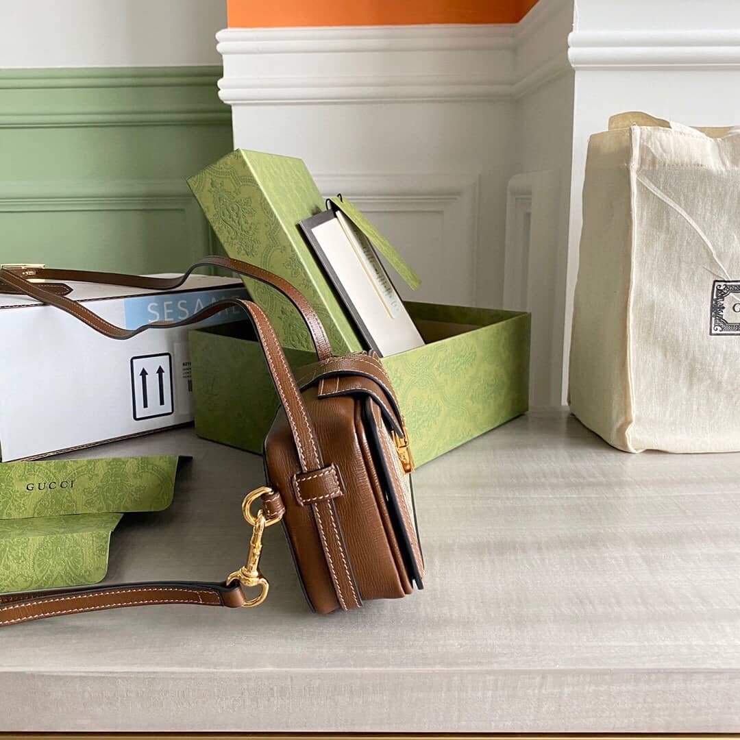 Gvc*1 GG Clasp Closure Mini Camera Bag Replica 614368