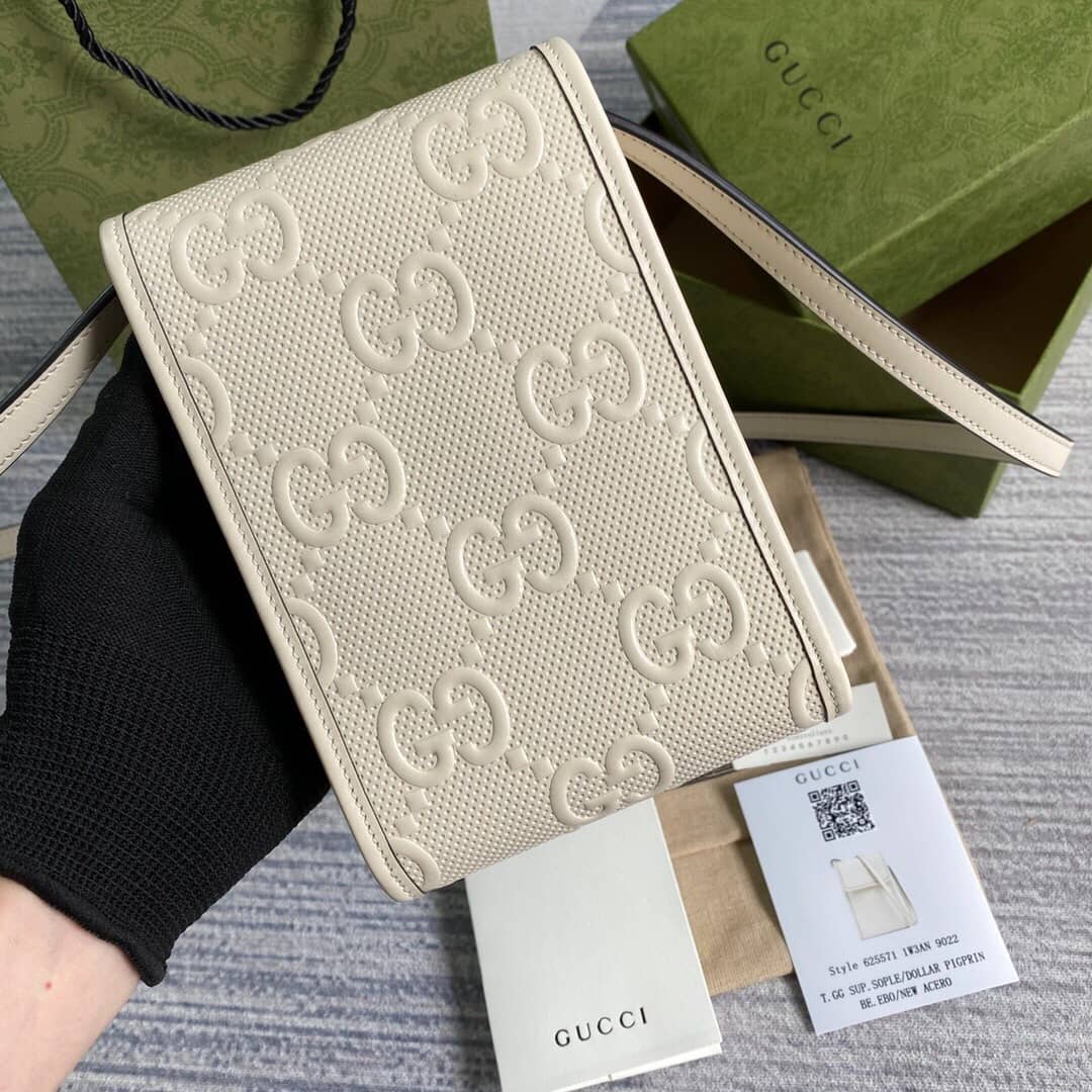 Gvc*1 GG Embossed Leather Mini Messenger Bag Replica White 625571