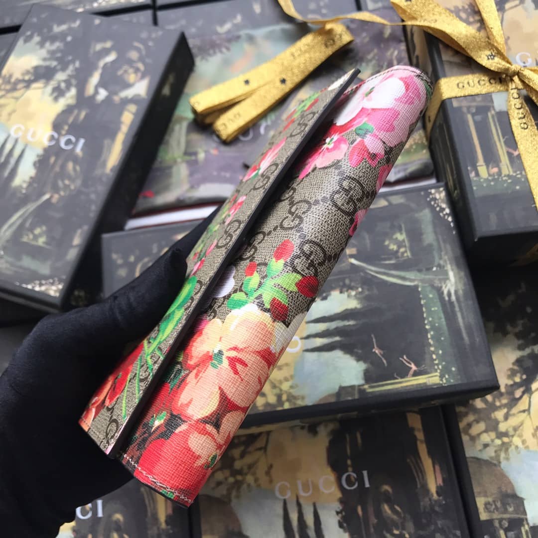 Gvc*1 Bloom Dupes Continental Wallet 404070