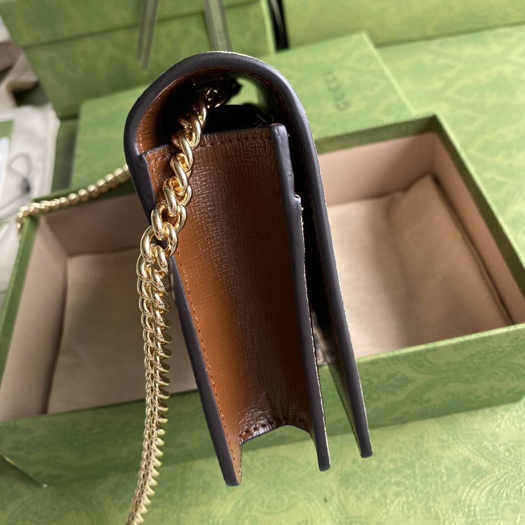 Gvc*1 Valentine Day Chain Card Case Wallet Replica 648948