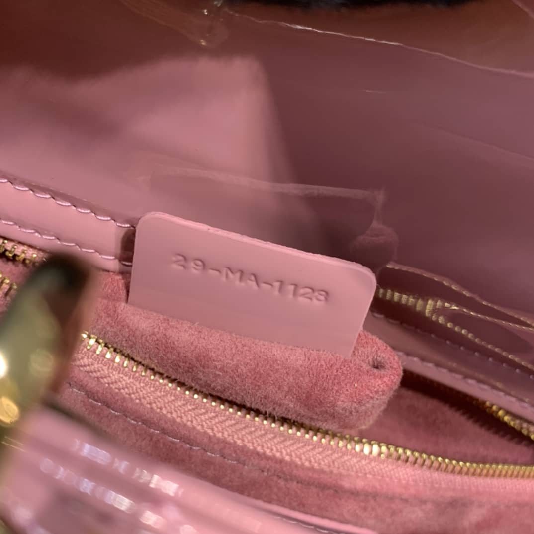 Chr1st1an D10r Lady D10r 20CM Replica Bag