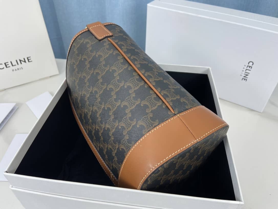 Ce1i*e Teen Triomphe Canvas Replica Bucket Bag