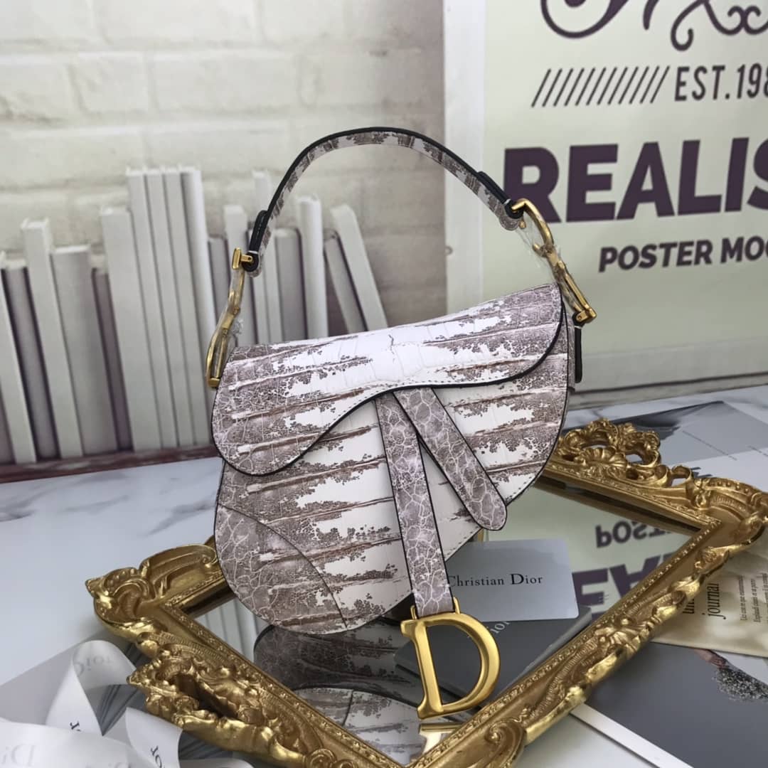 D10r Saddle Bag Dupe