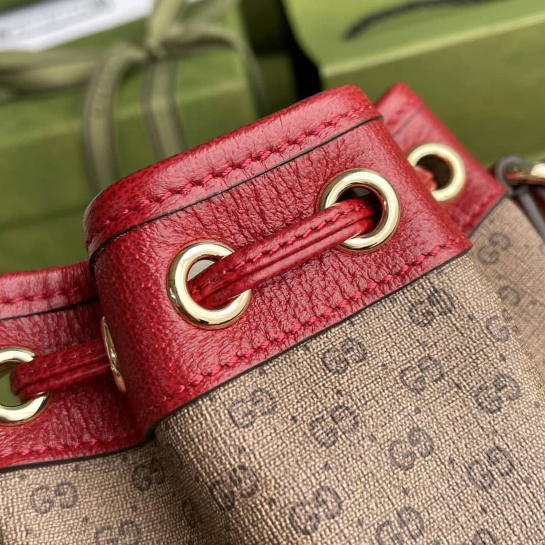 Gvc*1 Doraemon X Gvc*1 Mini Bucket Bag Replica 647801