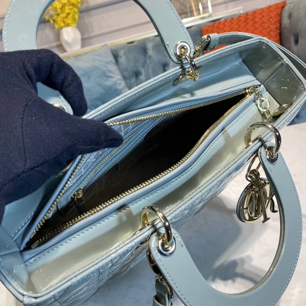 Lady D10r Dupe 32CM Replica Bag