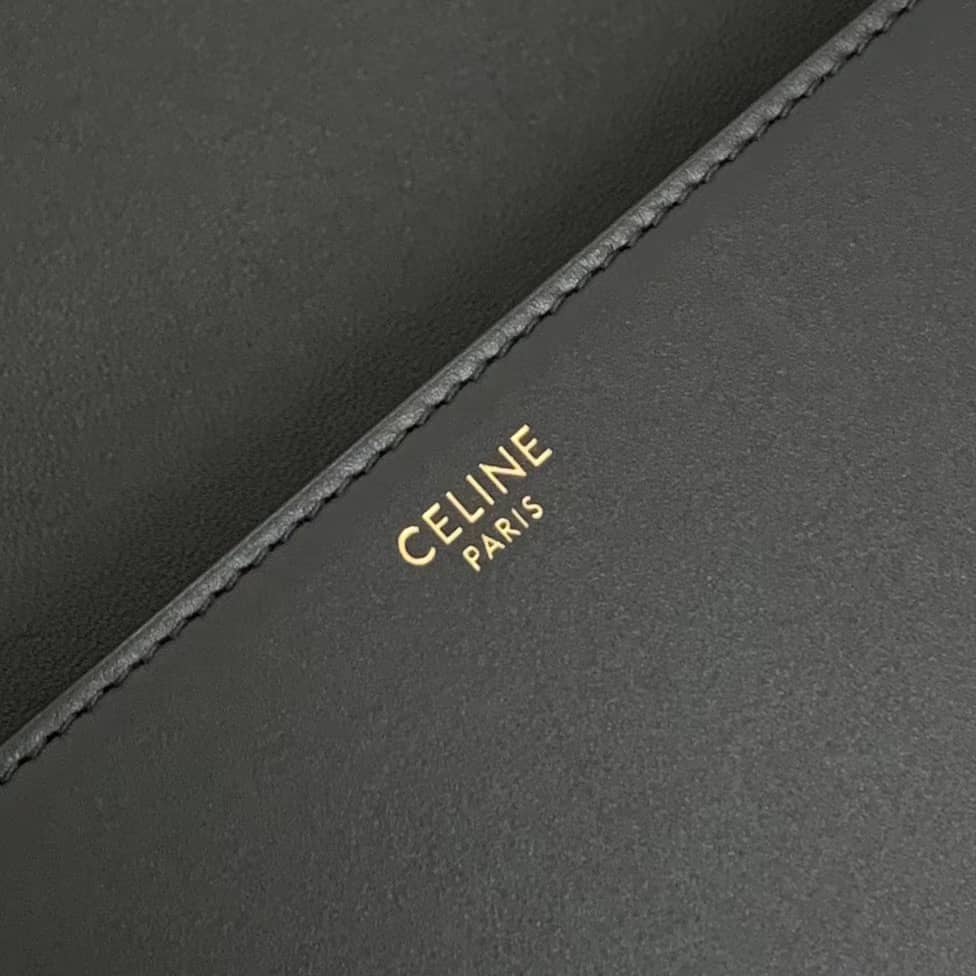 Ce1i*e Triomphe Bag Dupe Medium Maillon Triomphe Calfskin Replica Bag