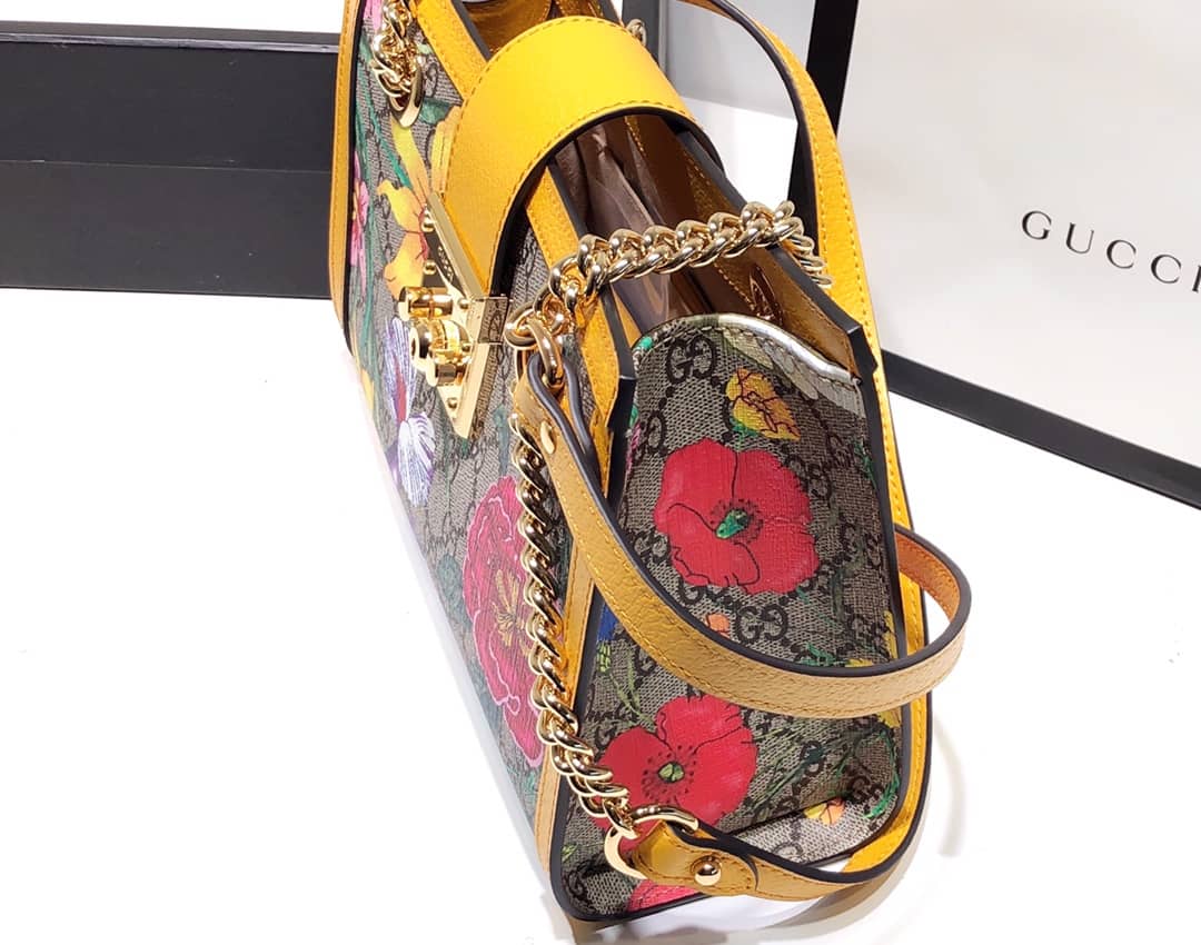 Gvc*1 Padlock Small GG Svp*me Canvas Shoulder Bag Replica Yellow 498156