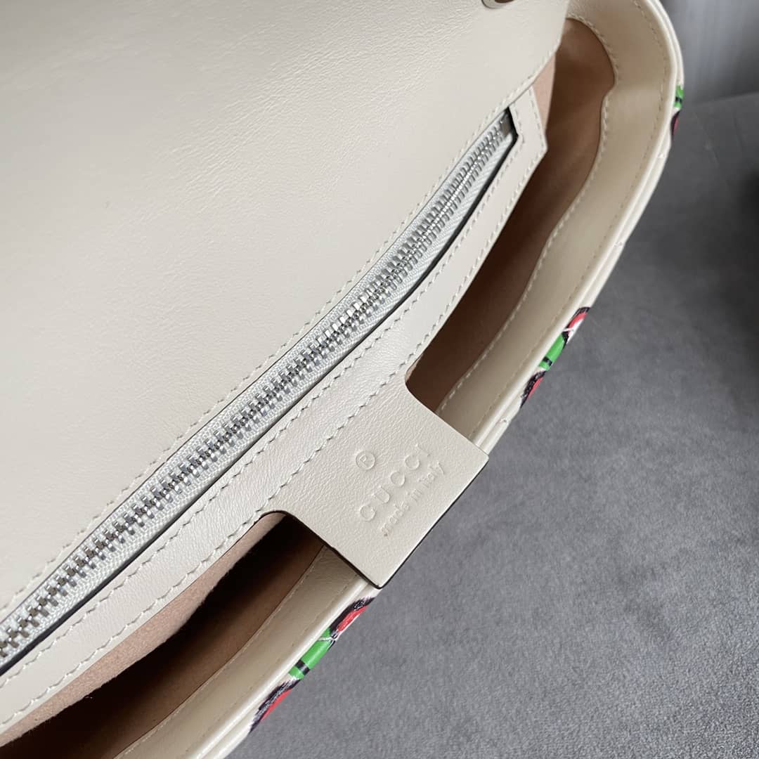 Gvc*1 GG Marmont Matelasse Shoulder Bag Replica White 443497