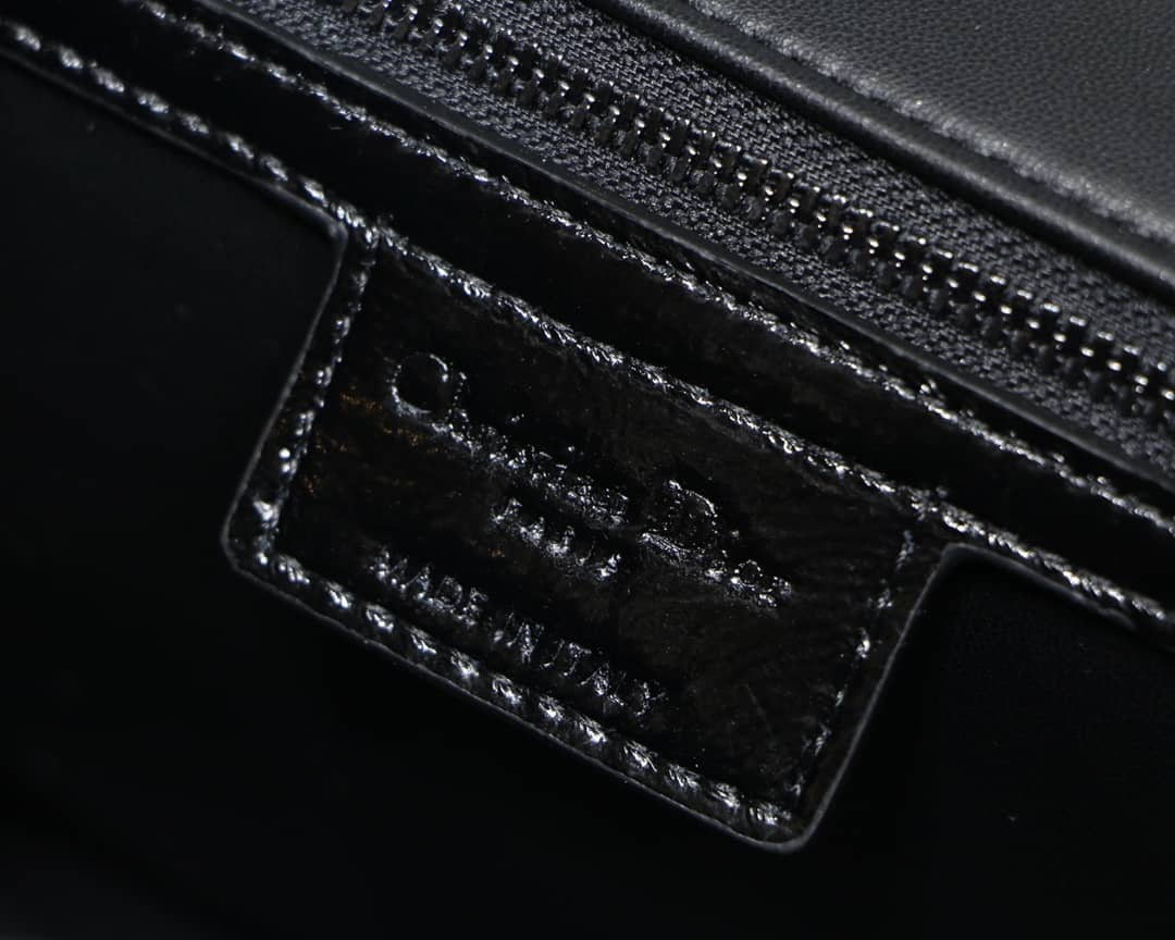 Chr1st1an D10r Caro Replica Bag