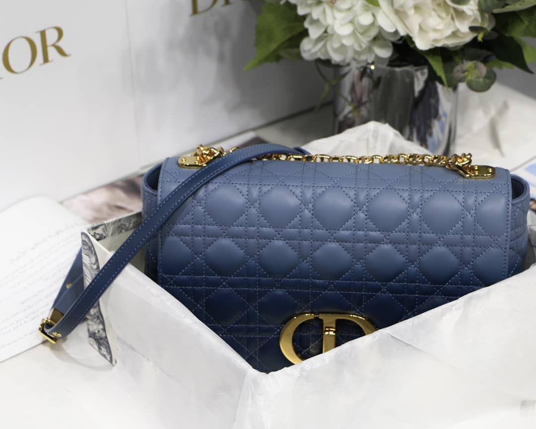 Chr1st1an D10r Caro Replica Bag