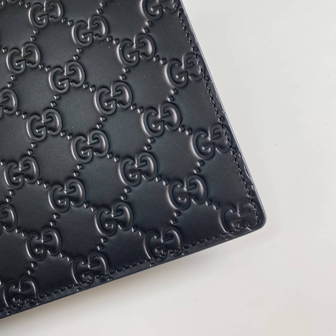 Gvc*1 Embossed Logo Calf Leather Black Pouch 547074