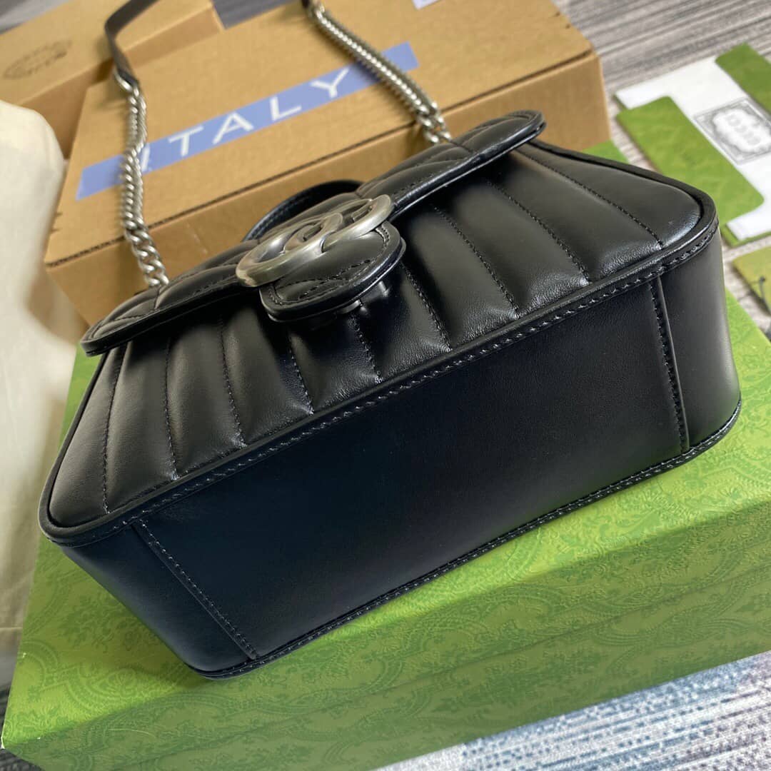 Gvc*1 GG Marmont Mini Top Handle Bag Replica Black 583571