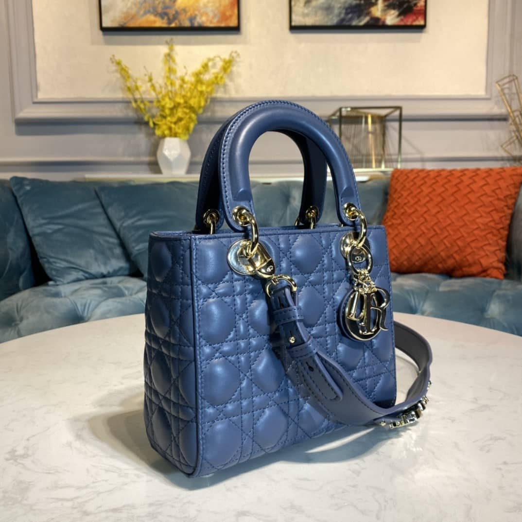 Chr1st1an D10r Lady D10r 20CM Replica Bag