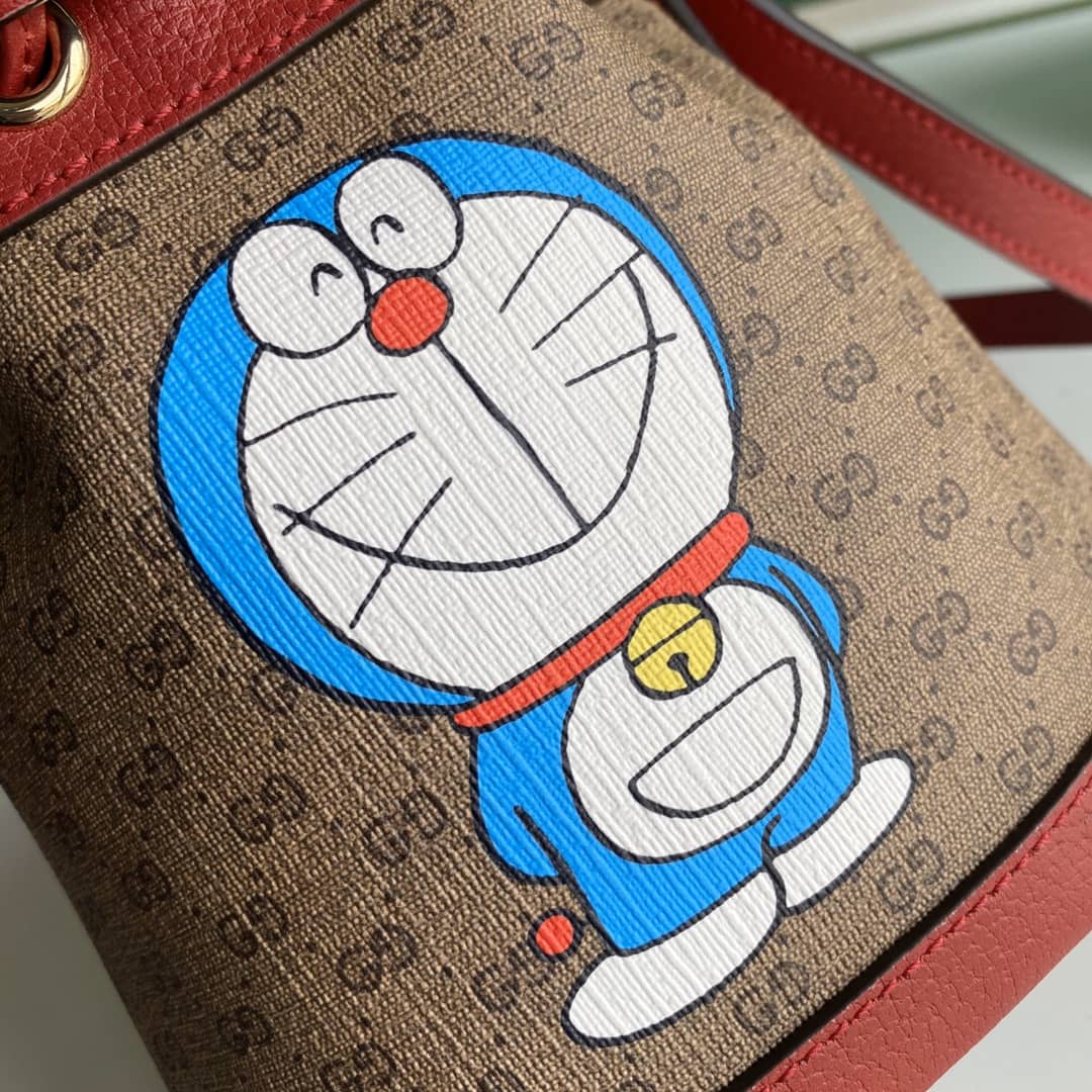 Gvc*1 Doraemon X Gvc*1 Mini Bucket Bag Replica 647801
