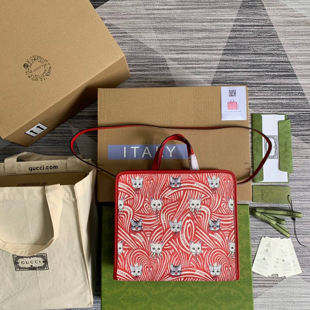 Gvc*1 Svp*me Canvas Children Yuko Higuchi Tote Replica Red 630542