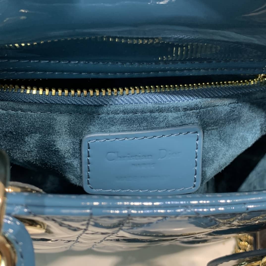 Chr1st1an D10r Lady D10r 17CM Replica Bag