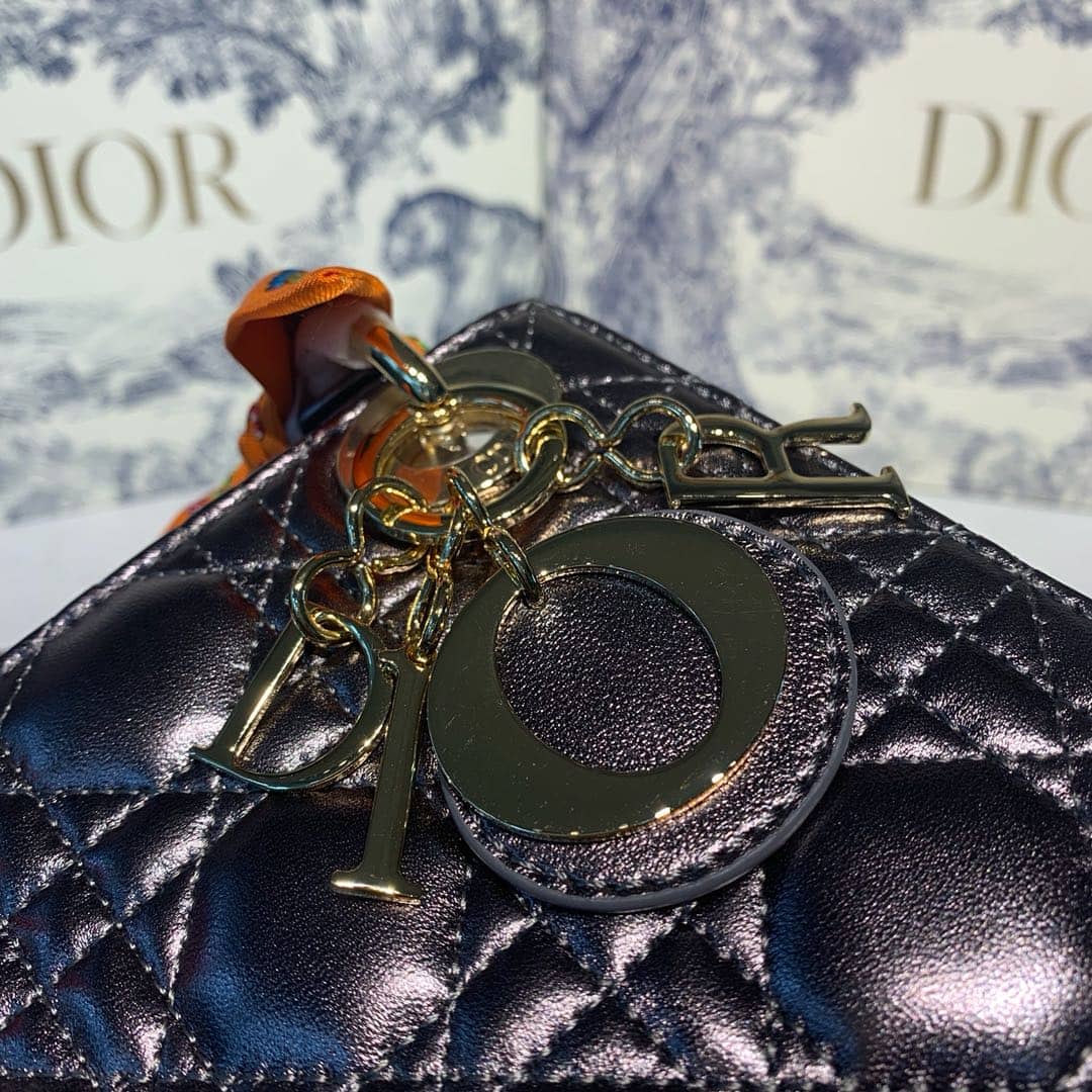 Chr1st1an D10r Lady D10r 17CM Replica Bag