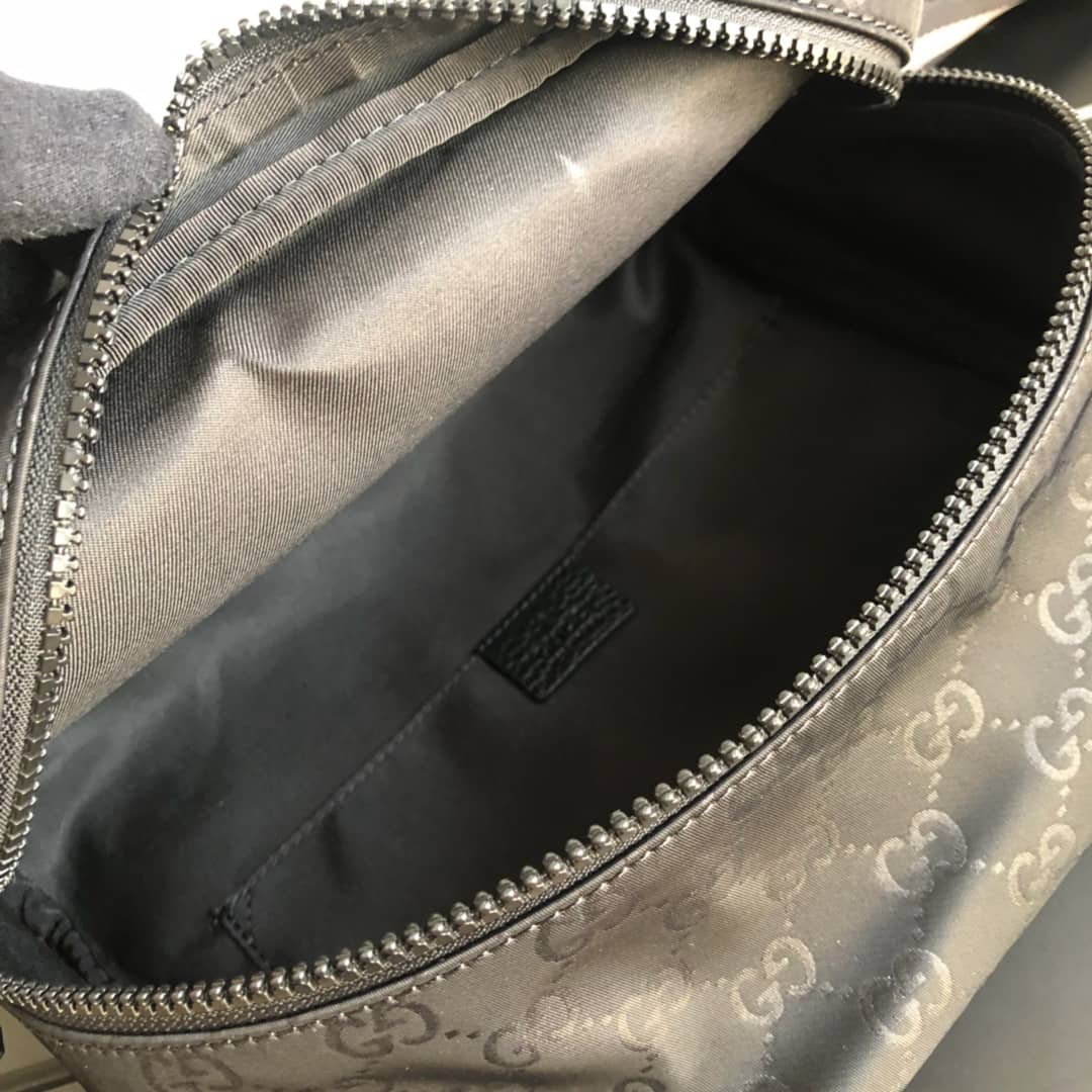 Gvc*1 GG Svp*me Belt Bag Replica Black 449132