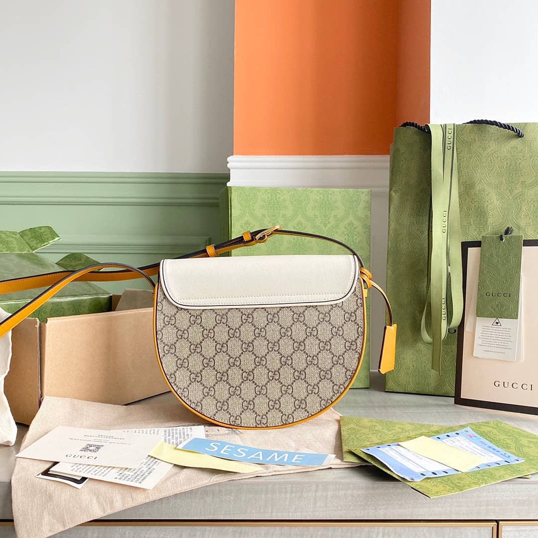 Gvc*1 Padlock Small Shoulder Bag Replica White 644524