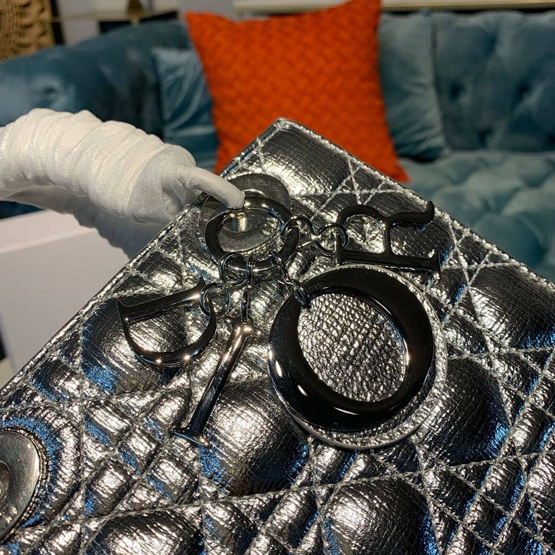 Chr1st1an D10r Lady D10r 20CM Replica Bag