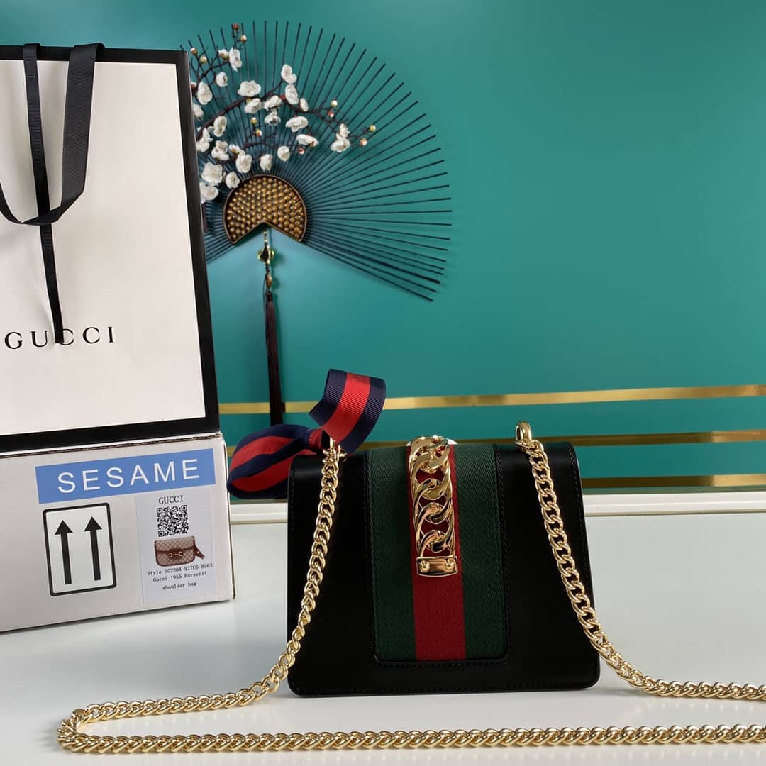 Gvc*1 Sylvie Mini Chain Shoulder Bag Replica 431666