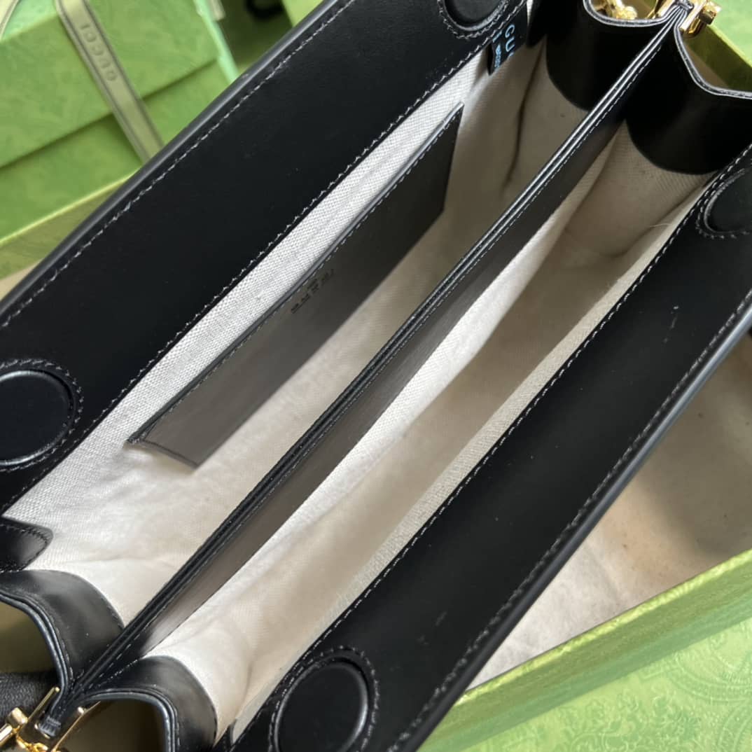 Gvc*1 GG Matelassé Leather 702200 Replica Shoulder Bag