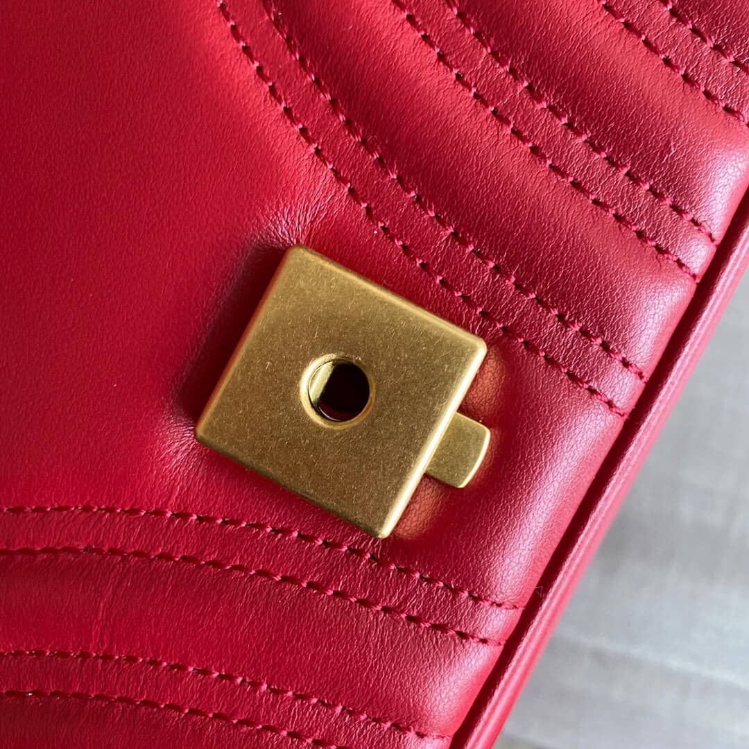 Gvc*1 GG Marmont Mini Matelasse Shoulder Bag Replica Red 446744