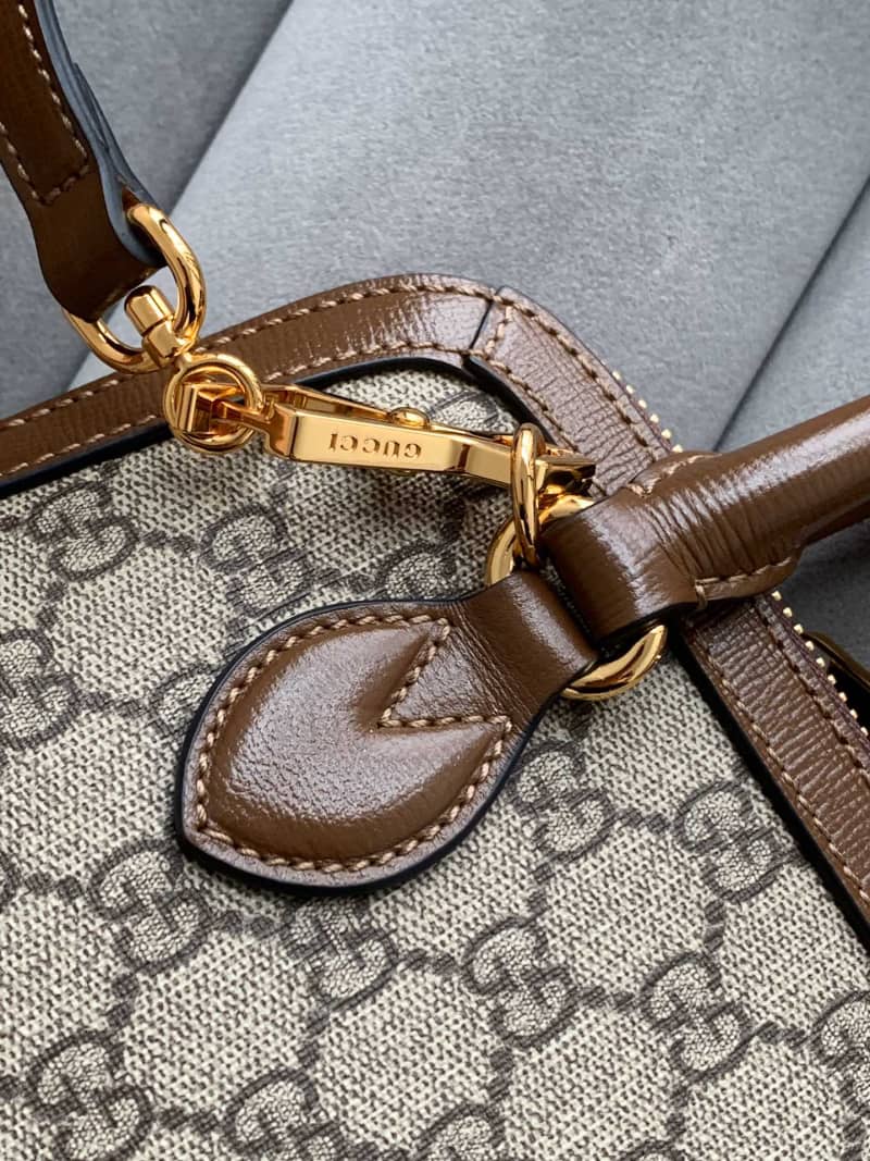 Gvc*1 Horsebit Bag Dupe 1955 Small GG Svp*me Grainy Leather Handle Bag Replica 621220(ColaReps)