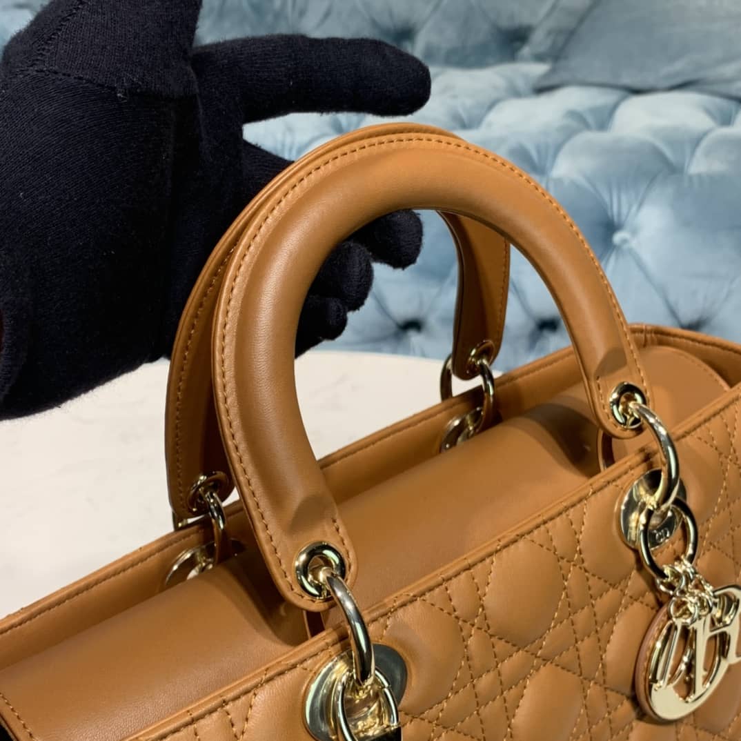 Chr1st1an D10r Lady D10r 32CM Replica Bag