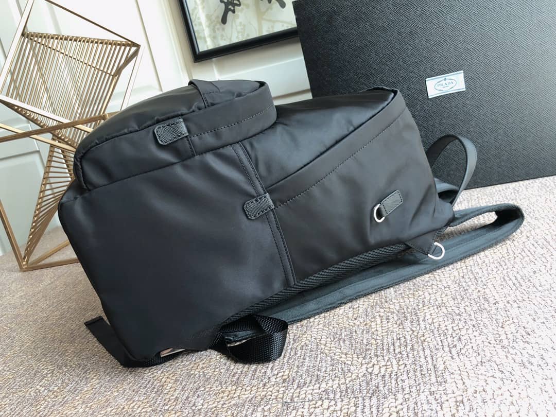 Pra*a Backpack Dupe Nylon Leather Replica